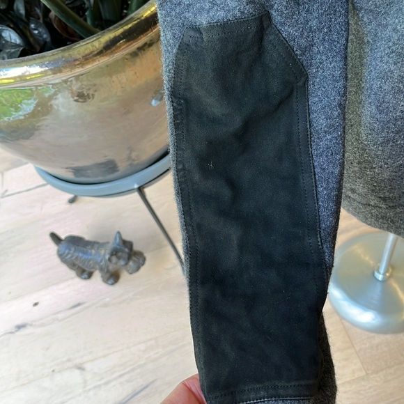 GUC Rag & Bone wool 1/4 zip sweater with lamb leather suede finish sleeve patch - Picture 6 of 10